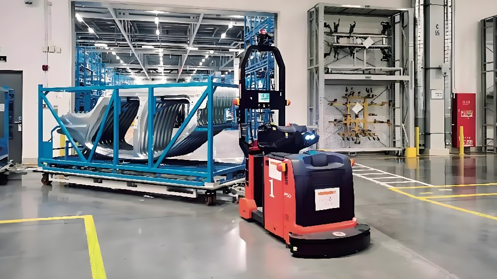 Intelligent management of lithium batteries for forklifts: Optimizing logistics processes