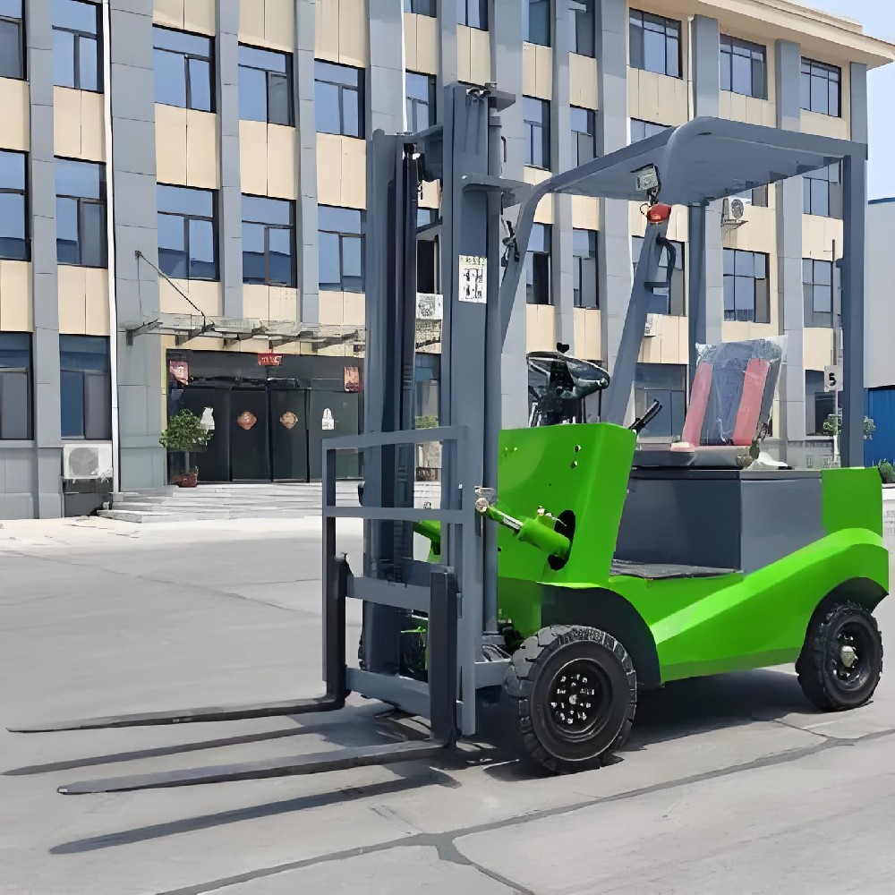 What are the advantages of forklift lithium batteries?