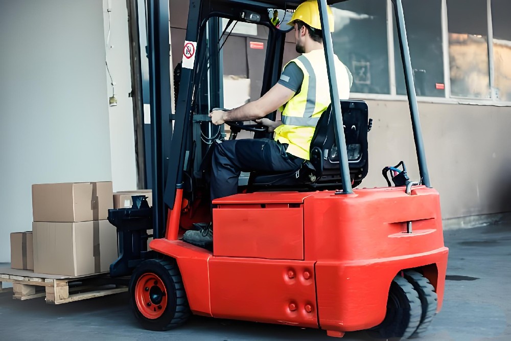 Why Data Capabilities are Important for Forklift Li-ion Batteries